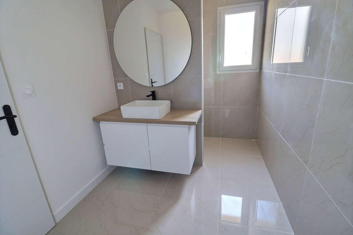 Maison à SAINT-JEAN-DE-FOS