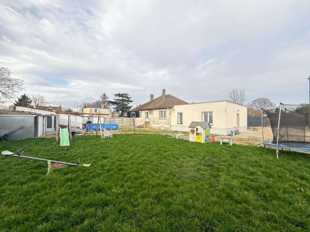 Maison à ORGERES-EN-BEAUCE