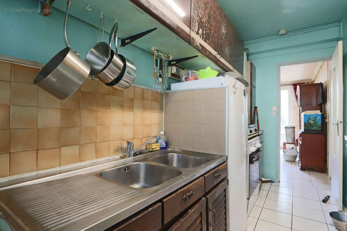 Appartement à CLICHY-SOUS-BOIS