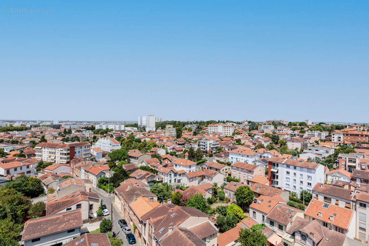 appartement T3 TOULOUSE Guilhemery - proche Caousou - balcon - vue sur Toulouse - ascenseur - dernier étage - photo 12