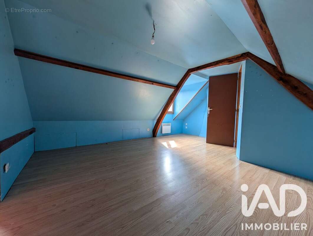 Maison 103 m² à Haudricourt  - photo 9