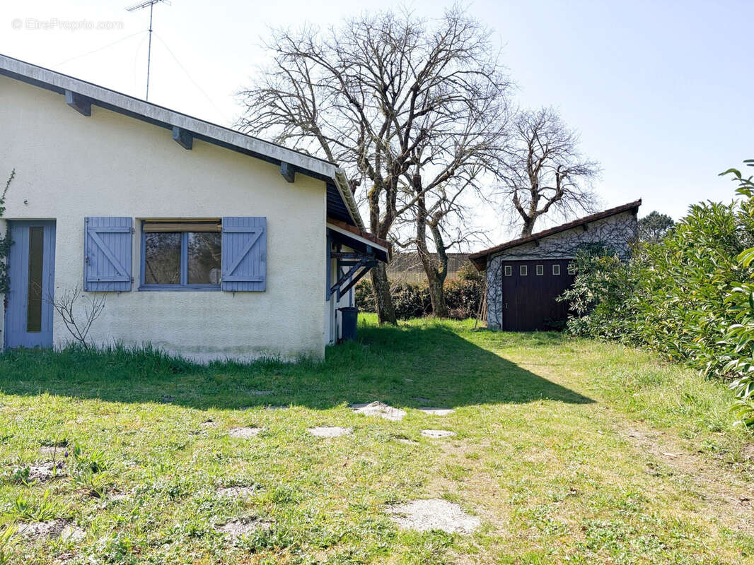 Maison à PISSOS