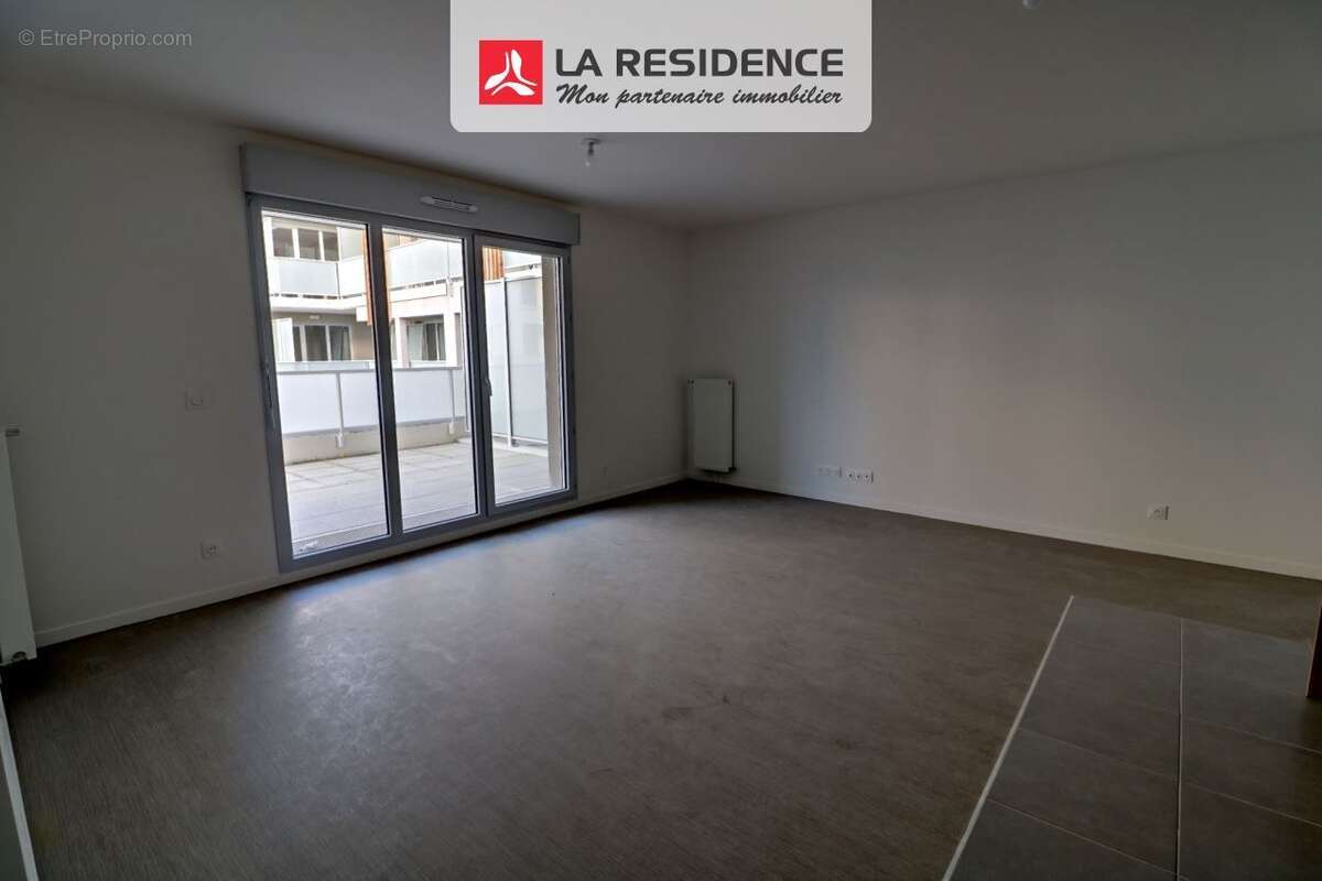 Appartement à DEVILLE-LES-ROUEN