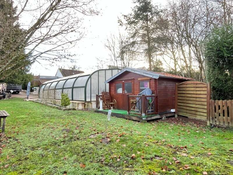 Maison à VILLENEUVE-LES-GENETS