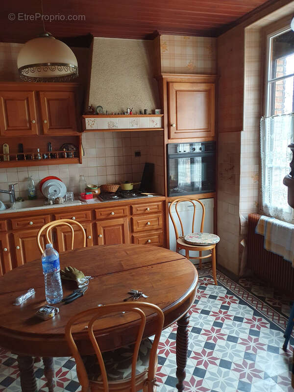 Maison à NEGREPELISSE