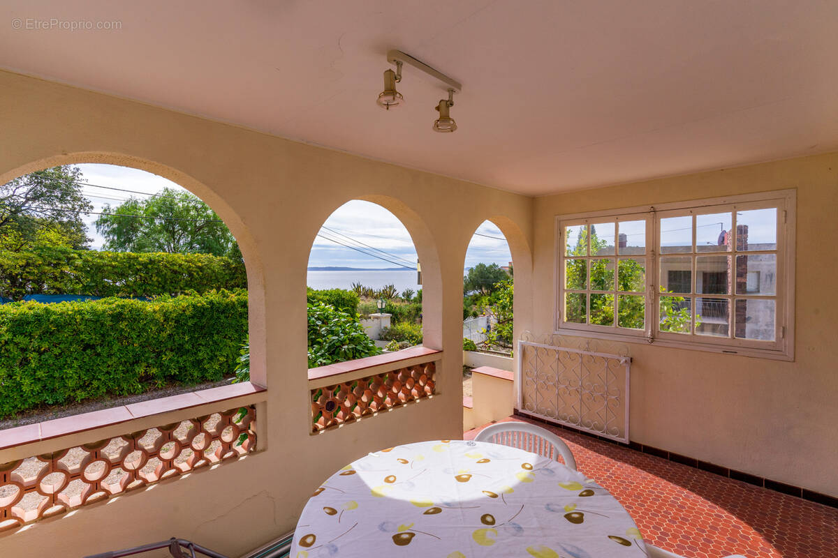 Maison à RAYOL-CANADEL-SUR-MER