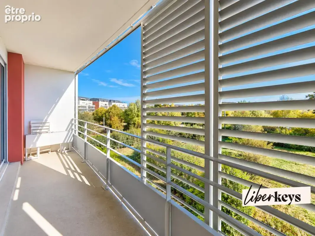 À vendre à Olivet (45160) – Appartement Type 3 de 62,89 m² avec loggia et deux places de parking - photo 2