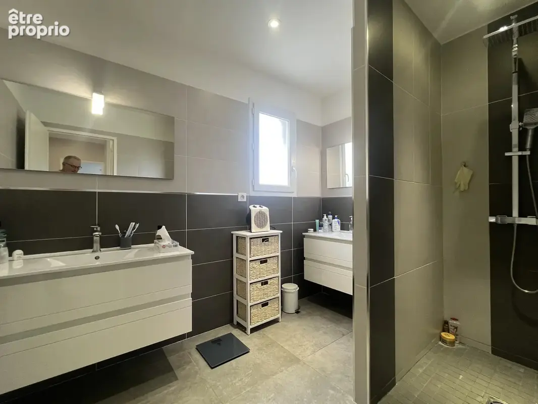  arles – coup de cœur !  maison 94 m² avec piscine, garage & jardin – dpe a ! - photo 11