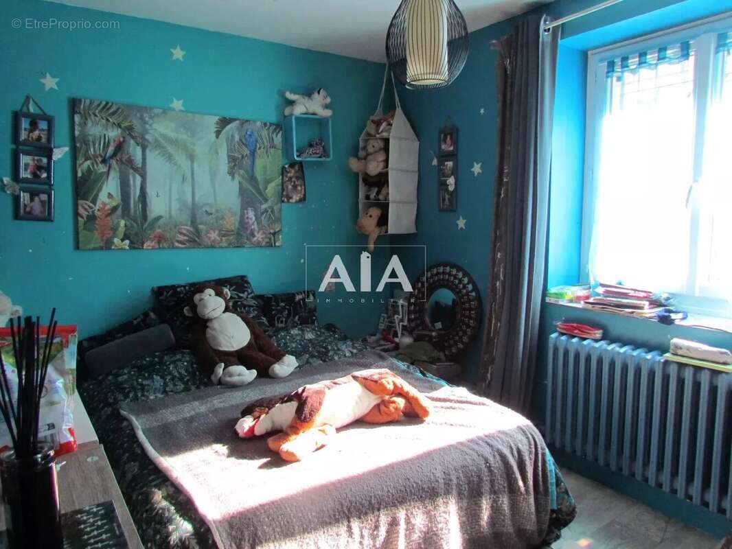 Commerce à MAINE-DE-BOIXE