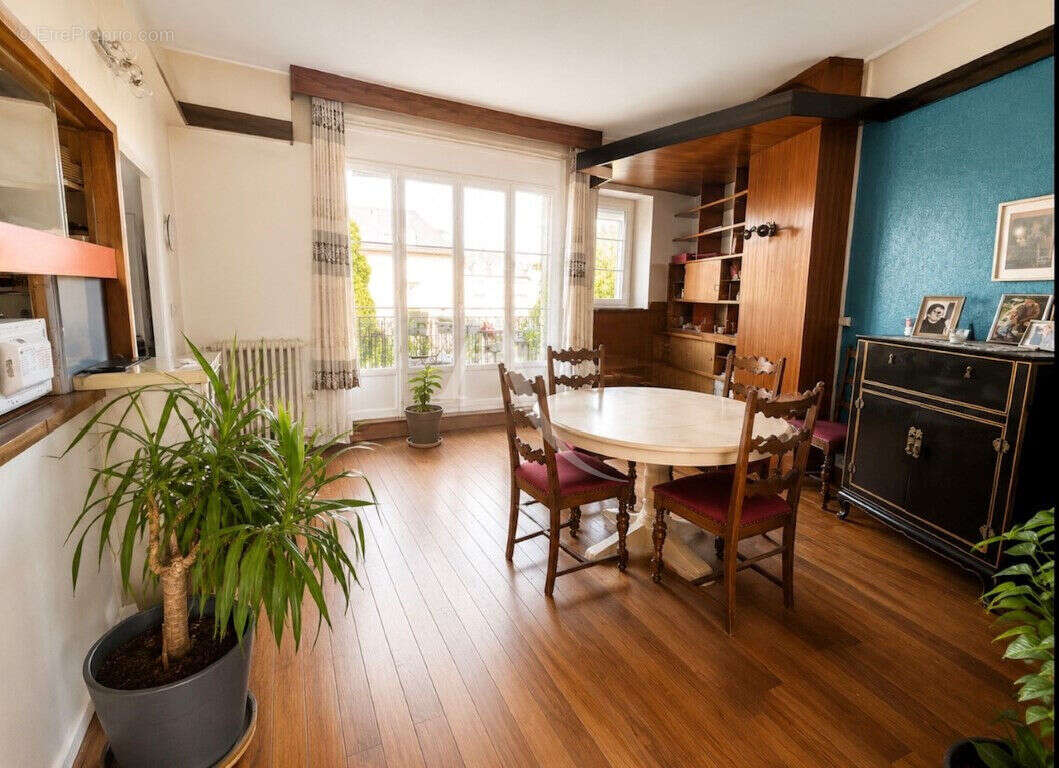 En vente - nevers immeuble de 230 m²  avec 3 appartements - photo 2