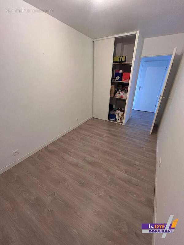 Appartement à CLAYE-SOUILLY