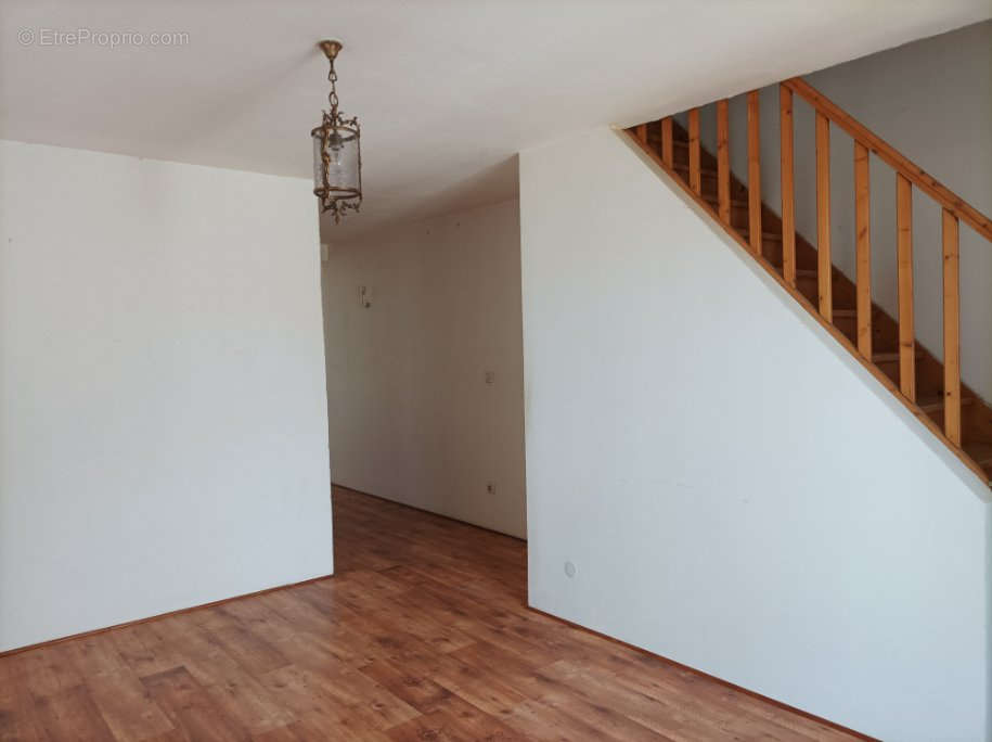 Maison à MONSEMPRON-LIBOS