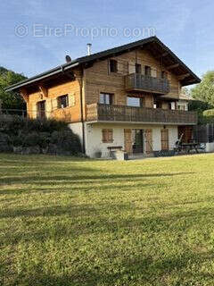 Maison 220 m² à Burdignin  - photo 2