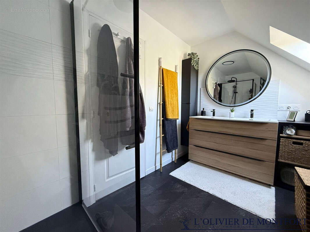 Maison à MONTFORT-L'AMAURY