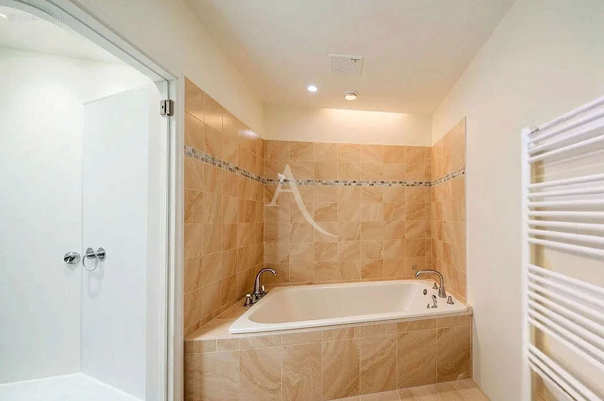 Appartement à PONTAULT-COMBAULT