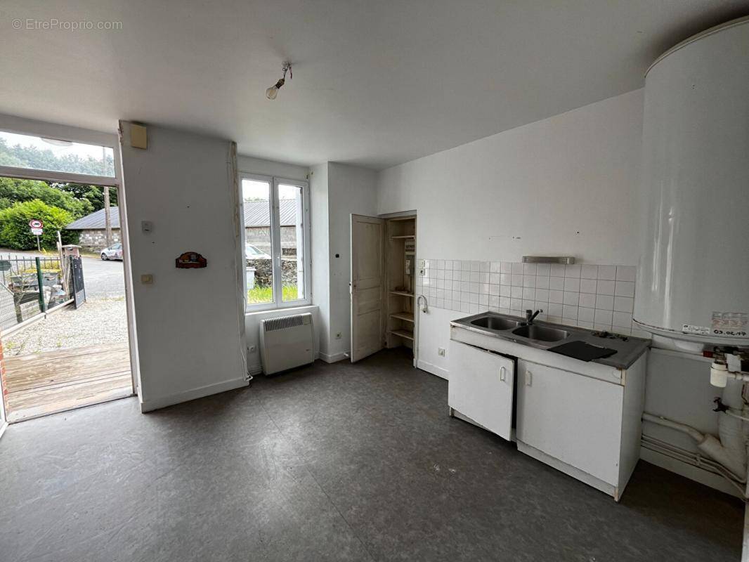 Maison à RENAZE