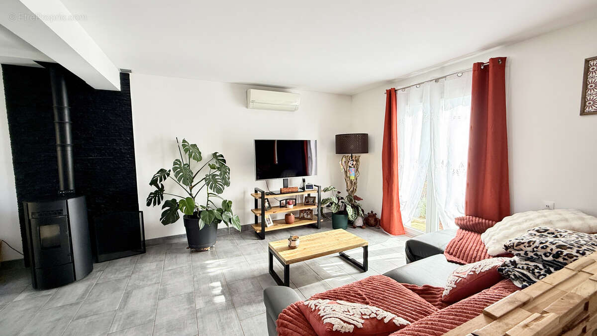 Maison familiale 4 chambres   130 m2   entièrement rénovée   terrain 515 m2 - photo 14