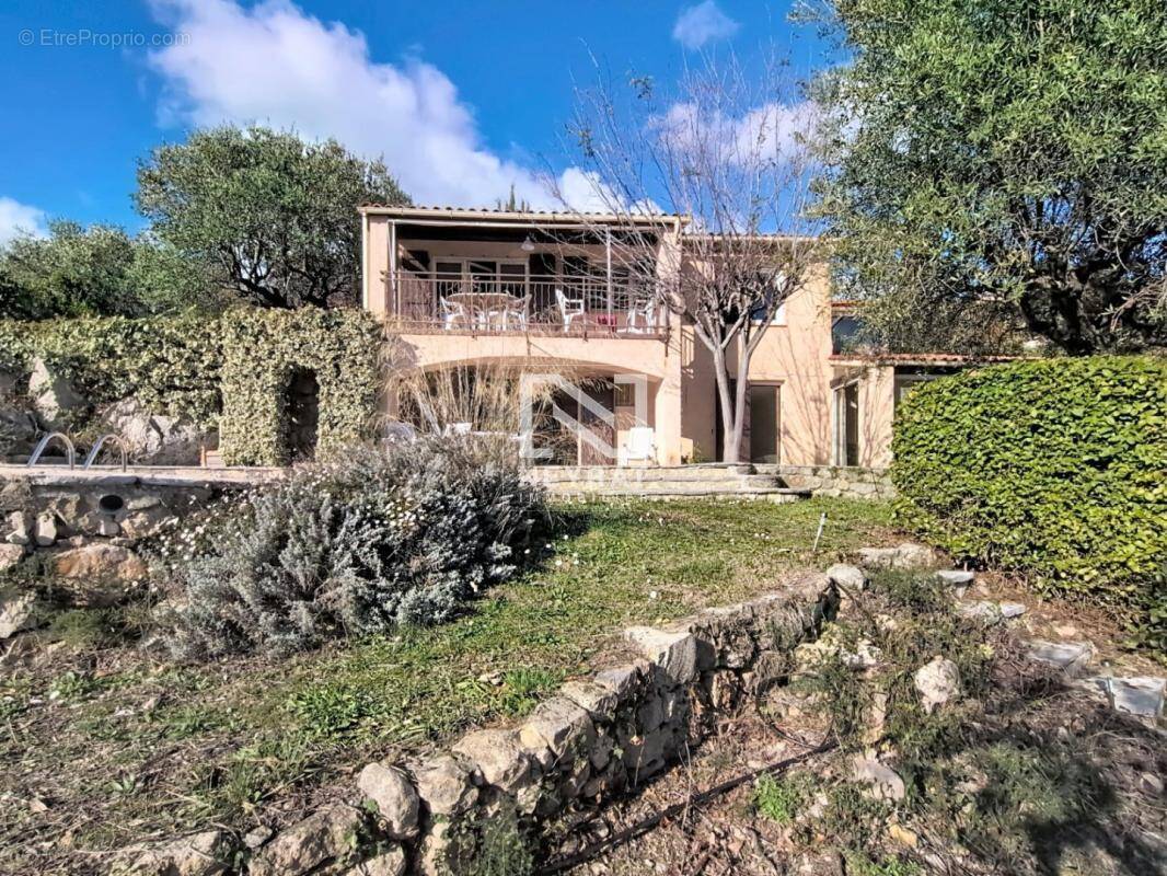 Maison à SEILLANS