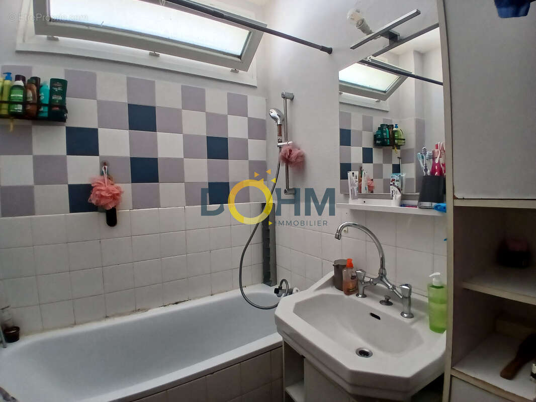 Appartement à SAINT-ETIENNE