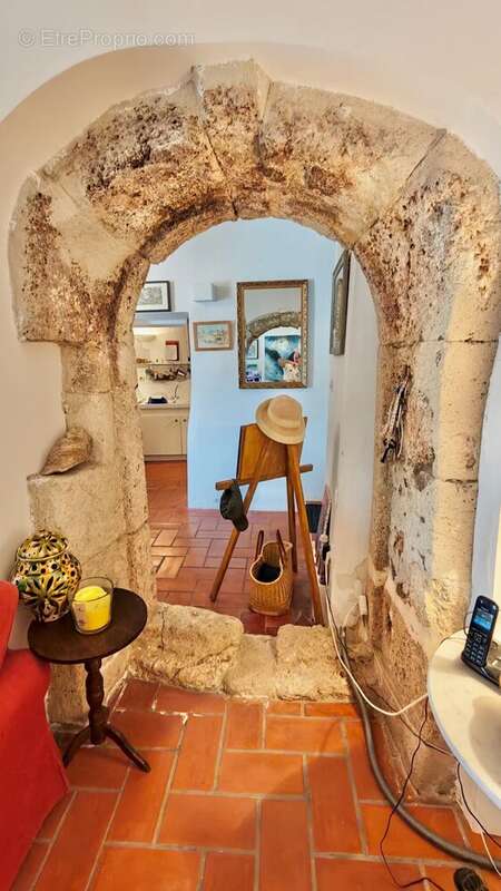 Maison de village de caractère avec piscine, garage et vue dégagée à deux pas de Pézenas - photo 6