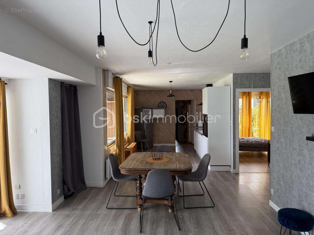 Maison à BRECEY