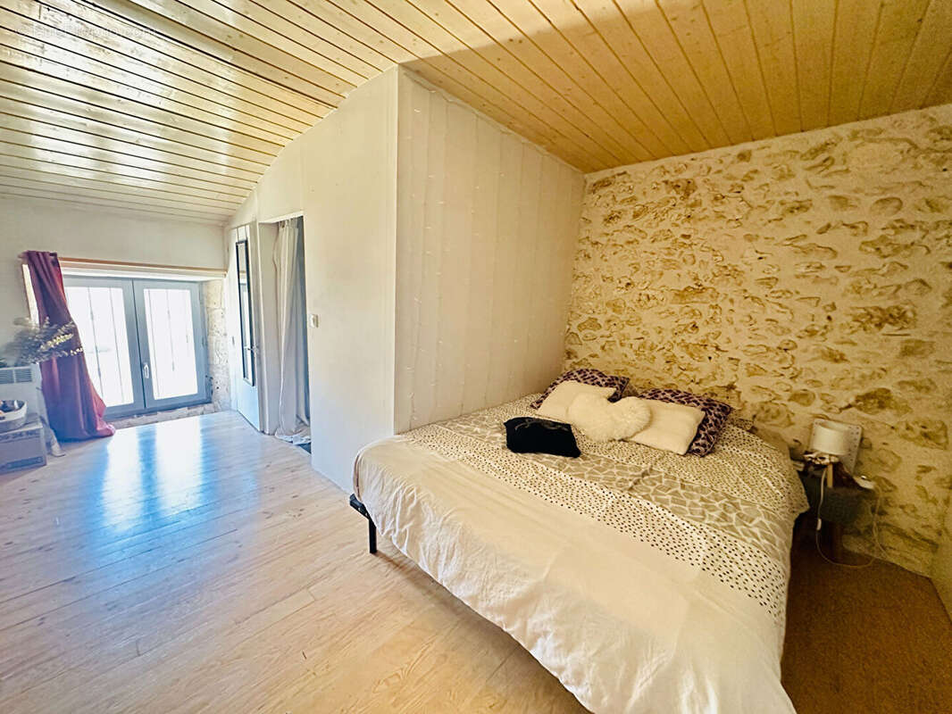 Maison à HAUTEFAGE-LA-TOUR