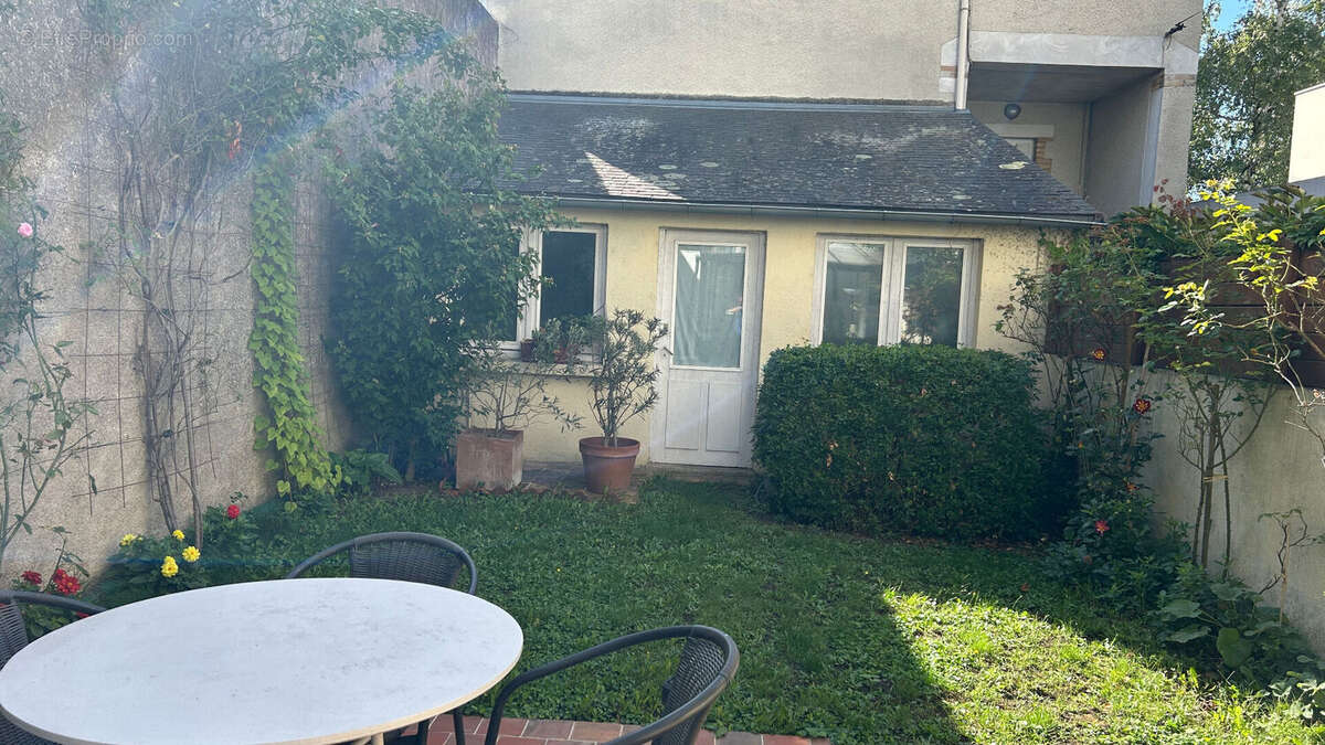 Maison de ville - 143 m2 - TOURS - photo 9