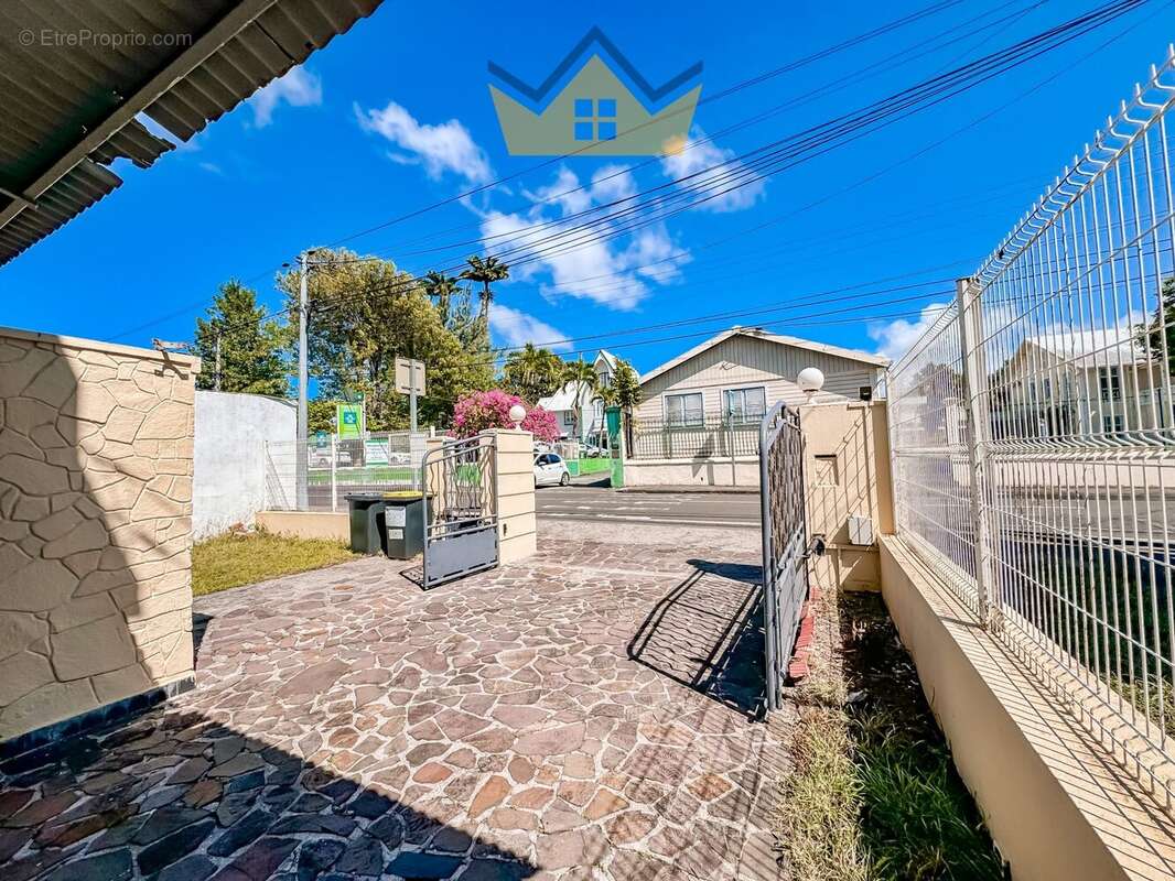 Maison à FORT-DE-FRANCE