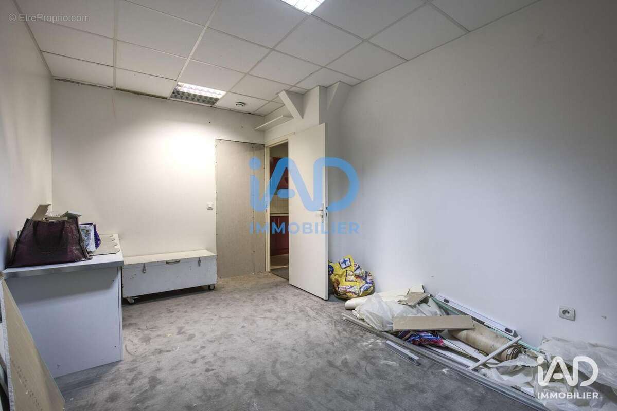 Commerce 83 m² à Boissy-Saint-Leger  - photo 9