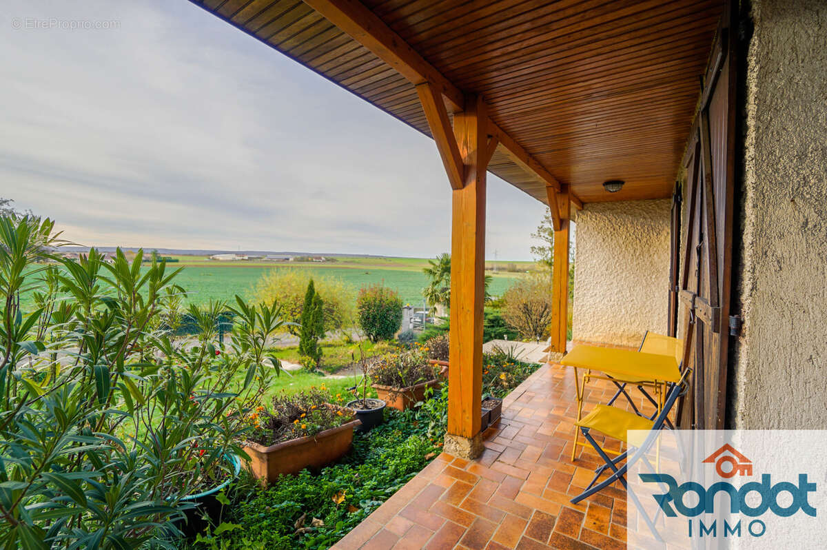 Maison à MARSANNAY-LE-BOIS