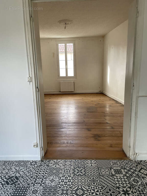 Maison à COGNAC