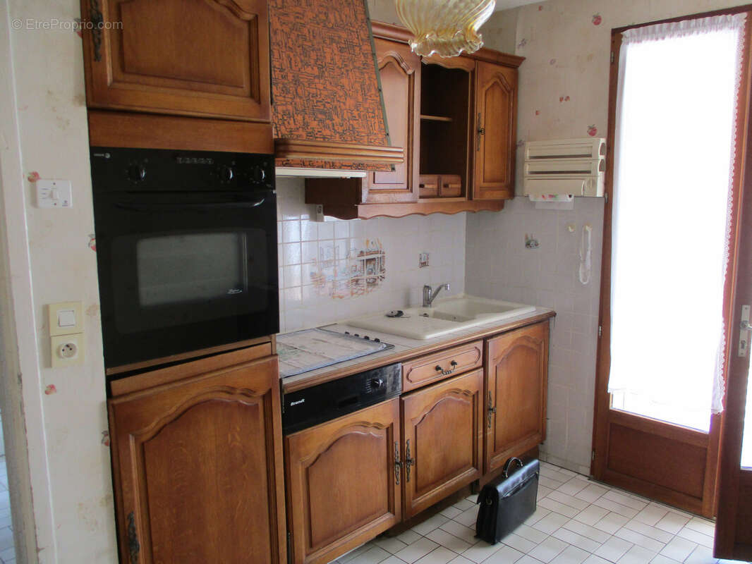 Maison à CEAUX-EN-COUHE