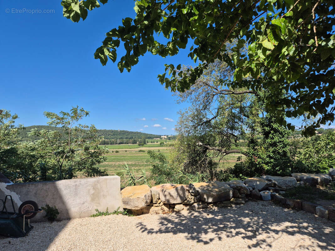 Appartement à PONT-SAINT-ESPRIT