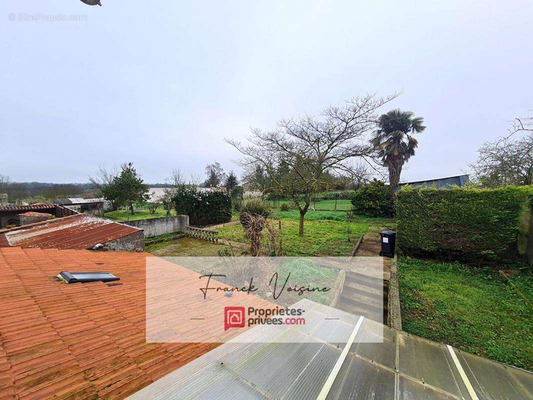 A VENDRE à Saint Vincent Sterlanges - Maison de 94 m2 avec 3 chambres sur un terrain clos de 1528 m2 env - photo 14