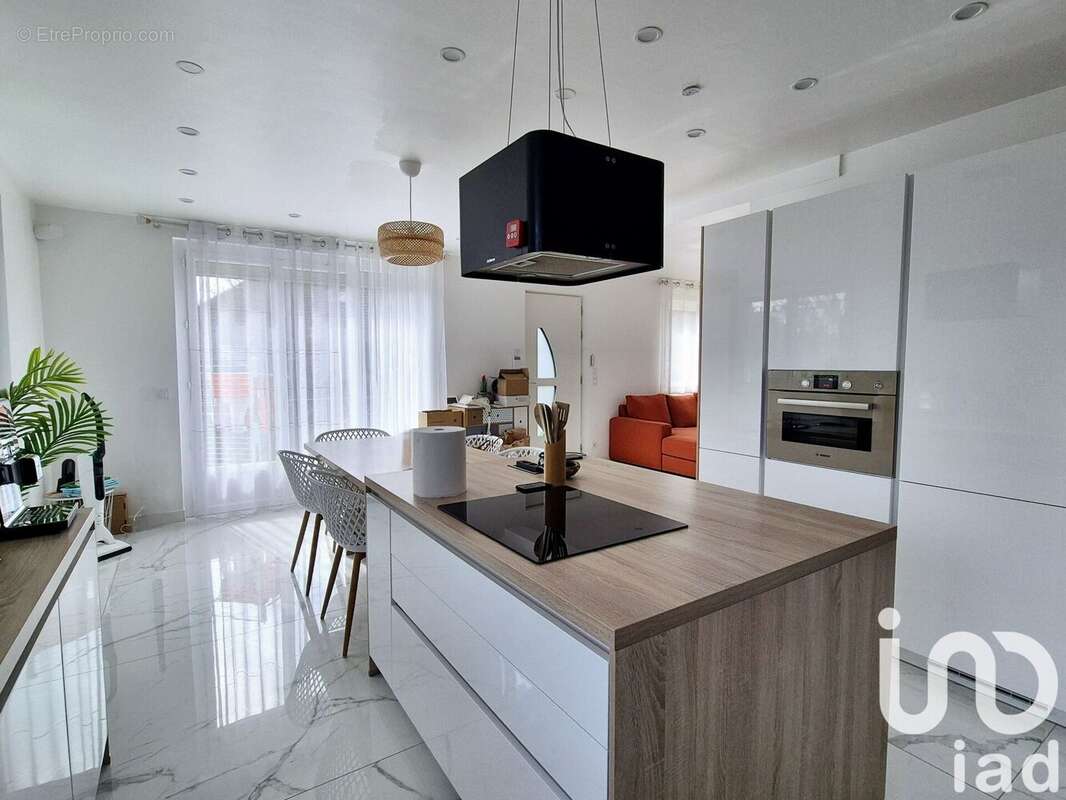 Photo 2 - Maison à BENOUVILLE