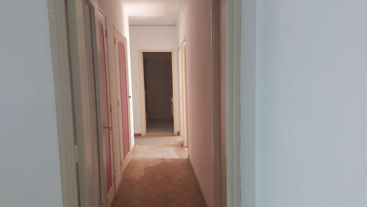 Appartement à vendre 4 pièces AVIGNON (84) - photo 11