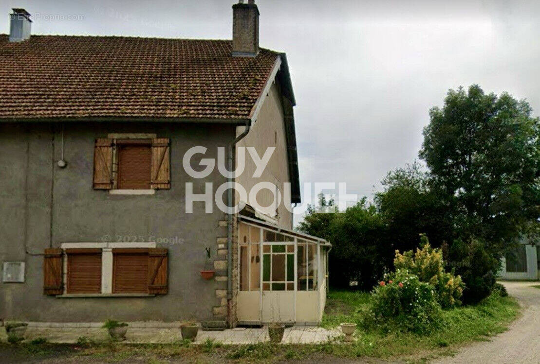 Maison à CHASSEY-LES-MONTBOZON