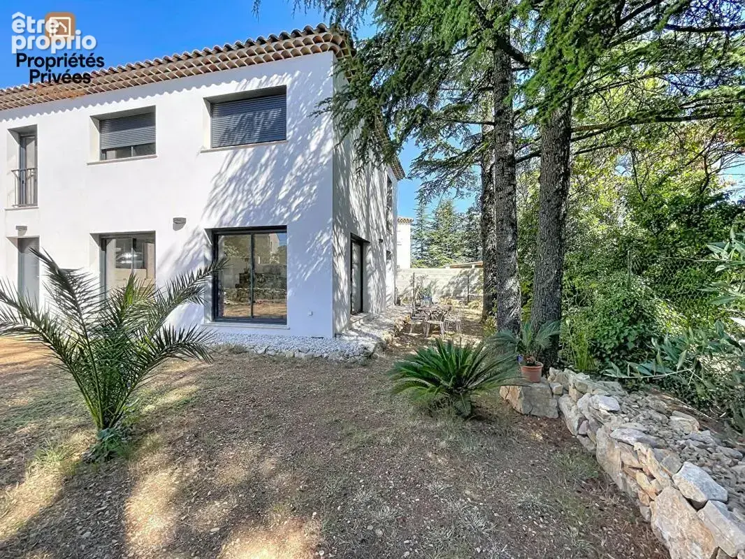 Villa T6 (2023) - St Maximin centre - Terrain 500m² + garage - photo 3