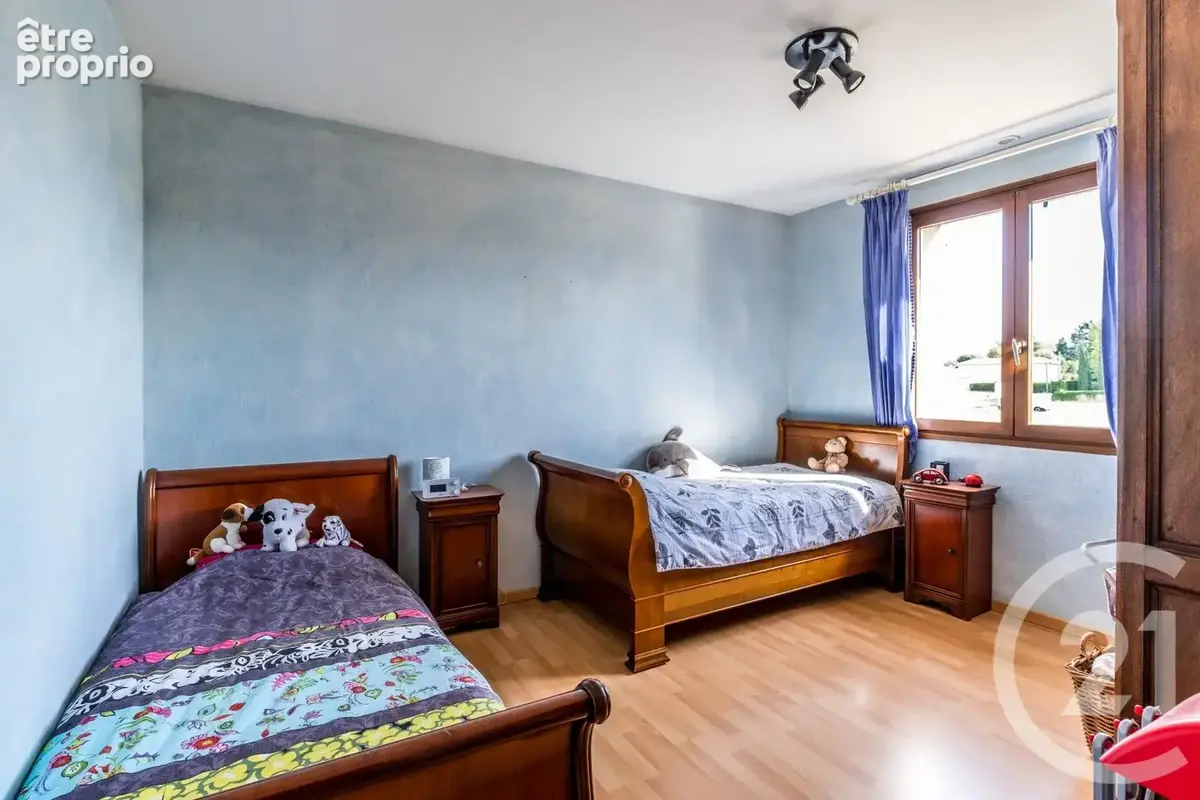 Maison 6 pièces 142 m² à vendre à Ars-Sur-Formans (01480) - photo 9