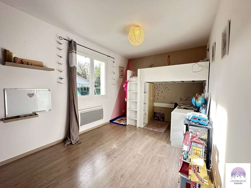 Maison à SAINT-JUST-DE-CLAIX