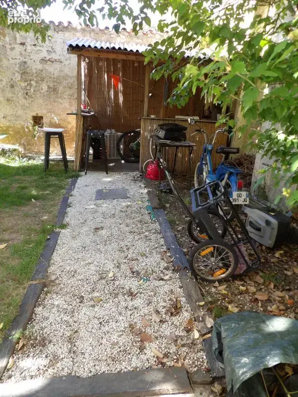 Maison de caractère à fort potentiel au coeur de Saint-Jean-d - photo 21