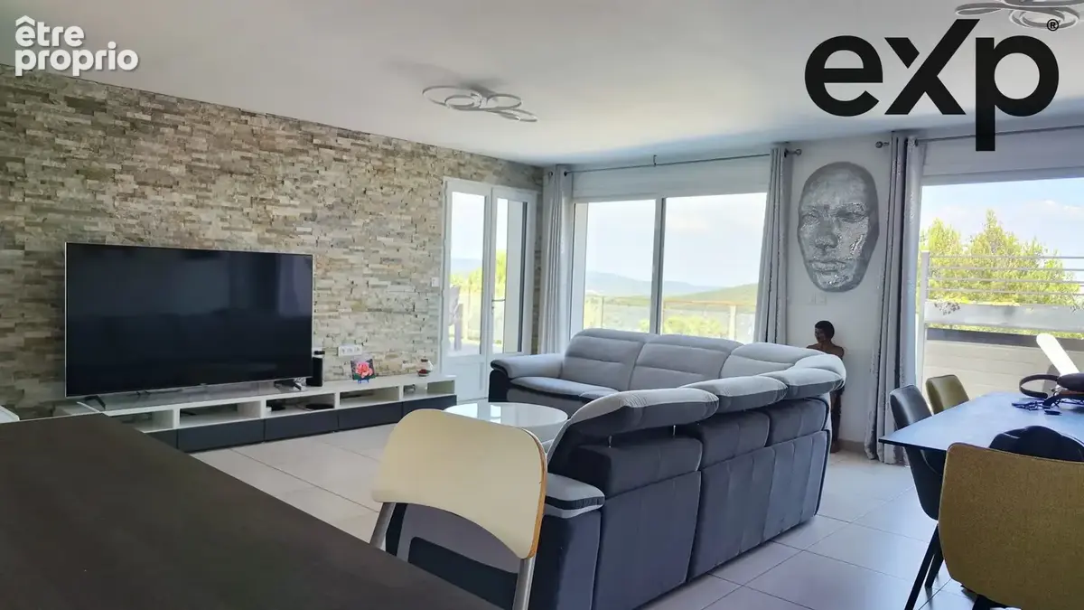 Maison 137 m² à Plan-D'aups-Sainte-Baume  - photo 8