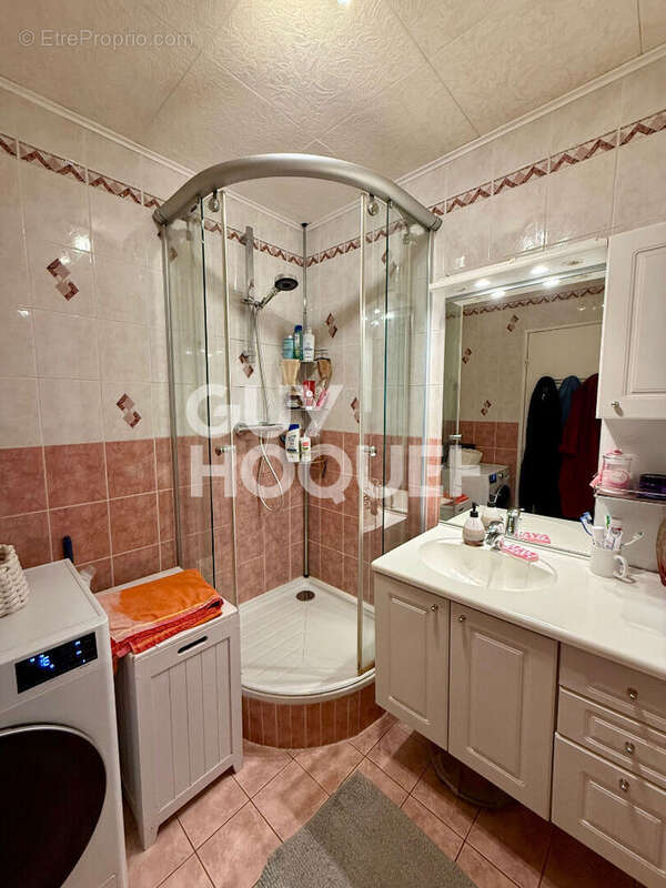 Appartement à ROSNY-SOUS-BOIS