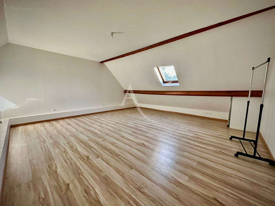 Maison à NOGENT-SUR-EURE