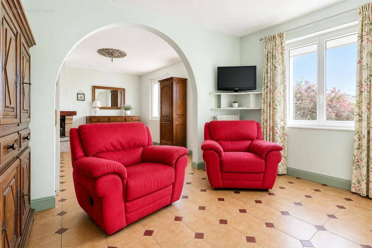 Maison à BLERE