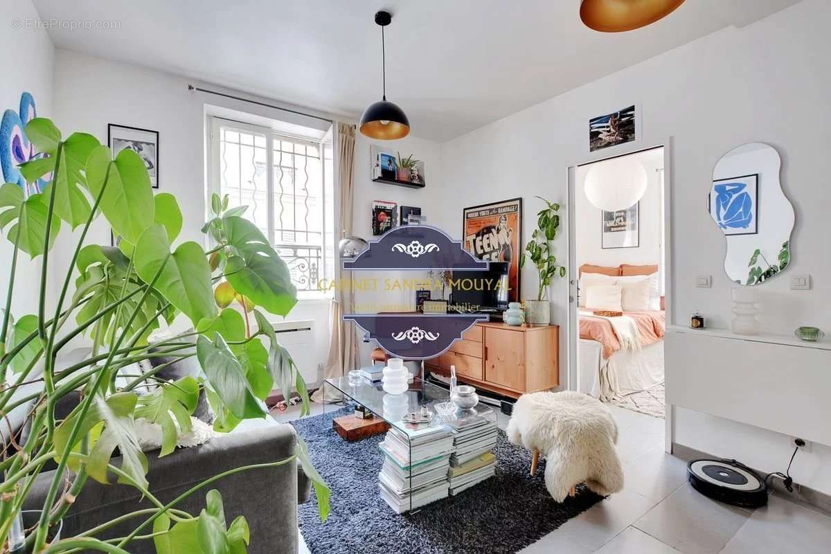 Appartement à PARIS-11E