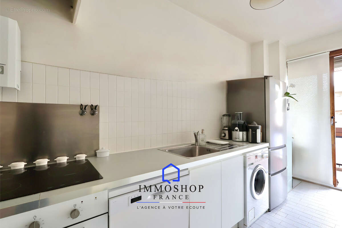 Appartement à MARSEILLE-8E