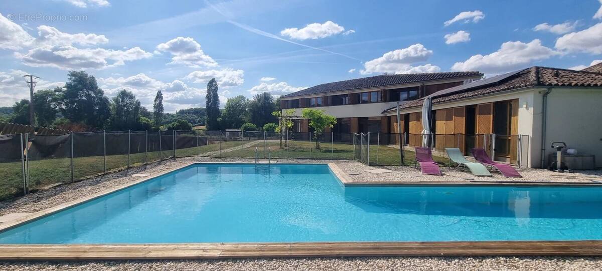 Maison à MONTCUQ