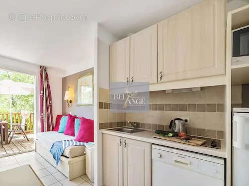 Maison à GROSPIERRES