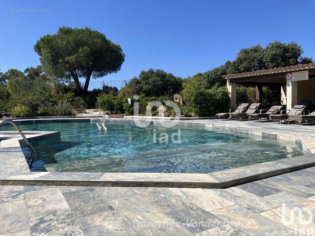 Photo 2 - Commerce à SALON-DE-PROVENCE